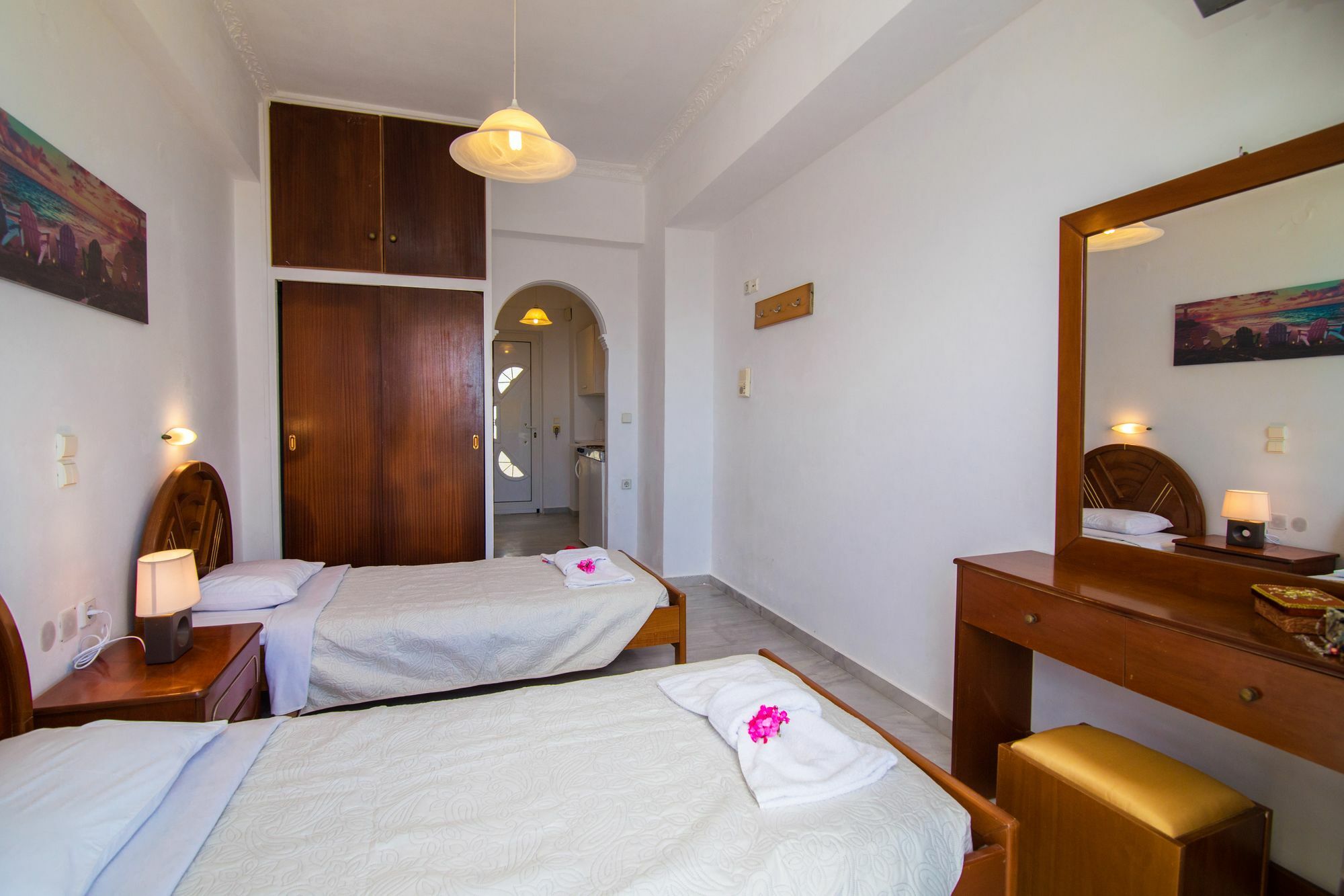 Villa Doris ลากานาส ภายนอก รูปภาพ